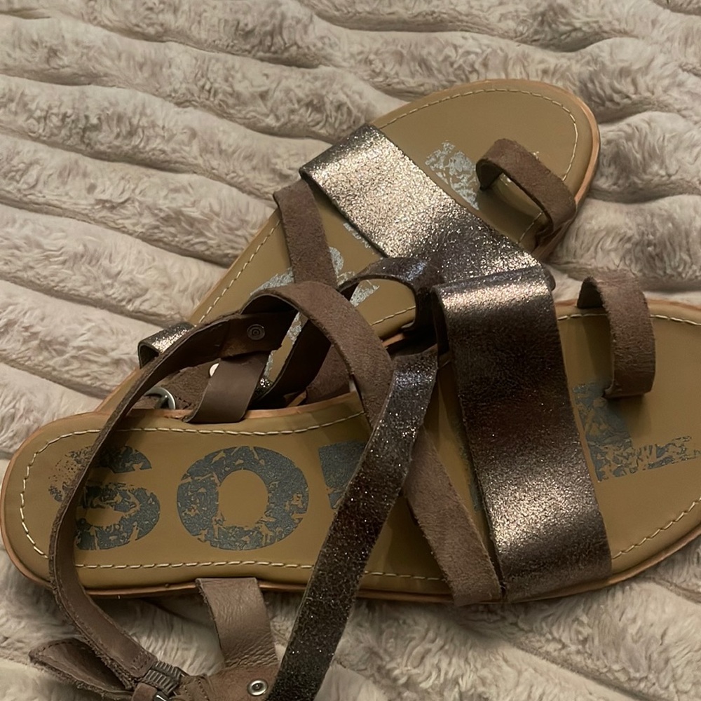 Sorel sandals